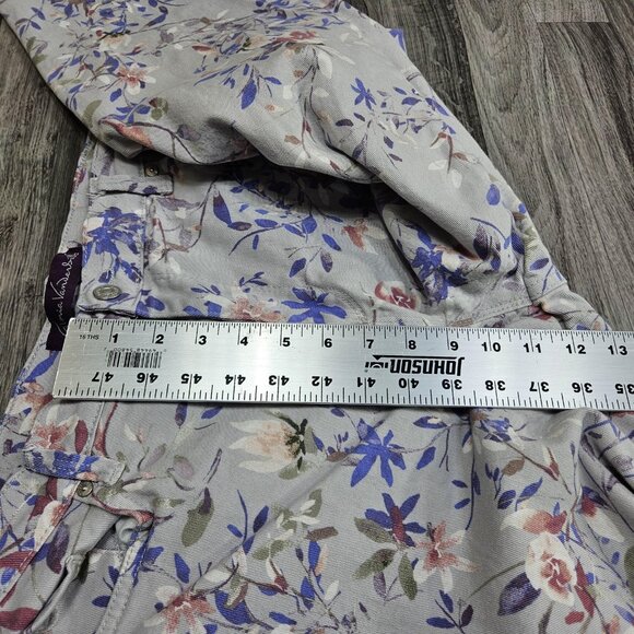 Gloria Vanderbilt Amanda Pants Womens 14 Short Gray Floral Print Stretch Jeans - Picture 11 of 12
